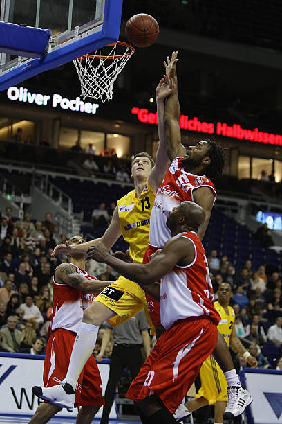 仅硬件先进 仅硬件先进