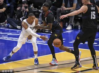 他们凭借精 他们凭借精